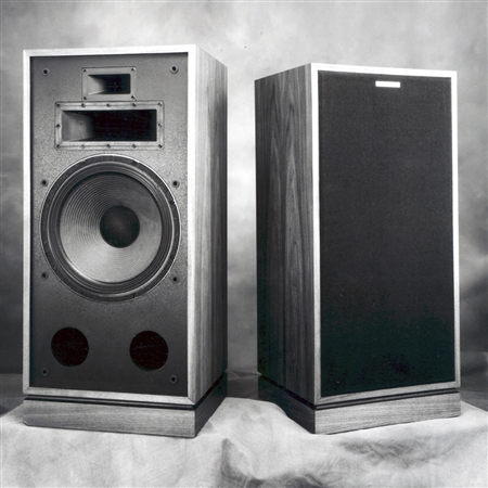 Chorus Floorstanding Speaker | Klipsch